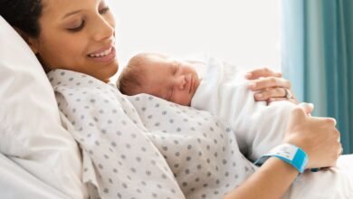 mother-holding-newborn-after-labor